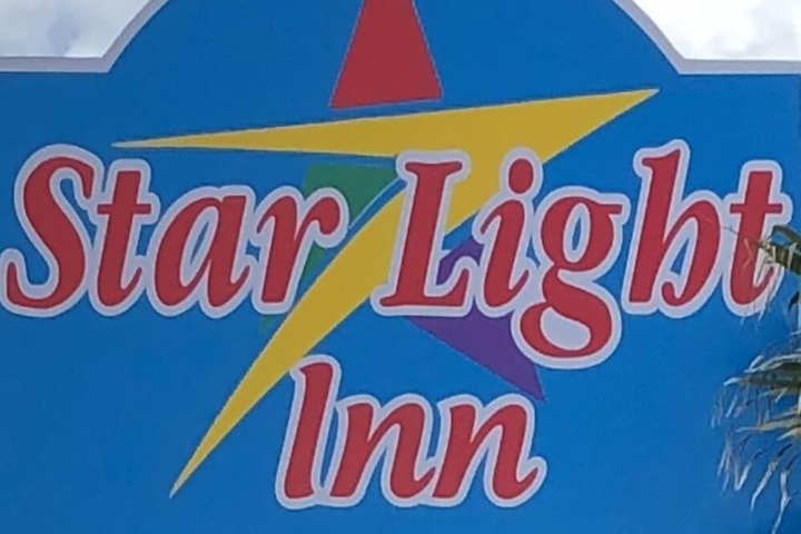 Star Light Inn