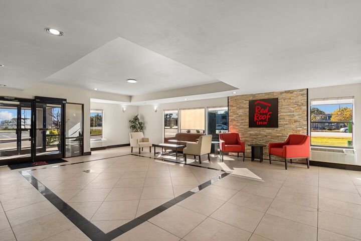 Hotel Interior 10 of 40