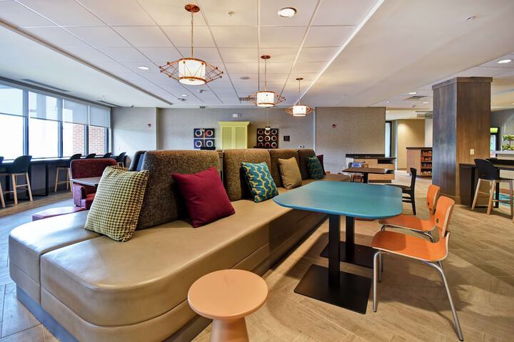 Hotel Interior 12 of 47