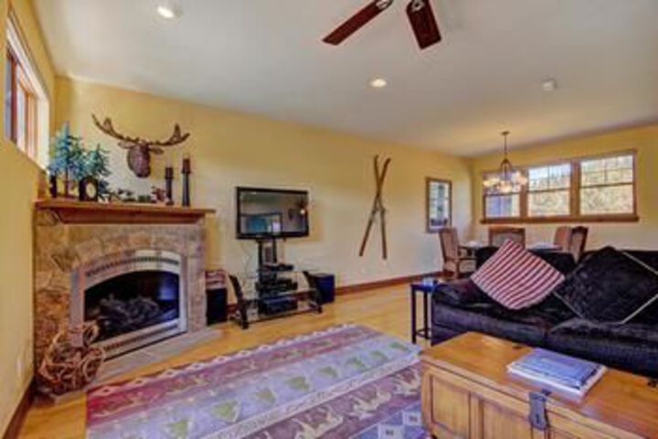 Highland Greens Linden 3 Bedroom Townhouse by RedAwning