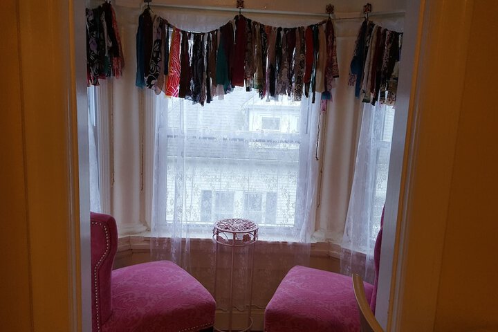 Room 25 of 29