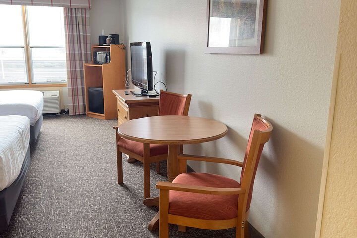 Room 22 of 50