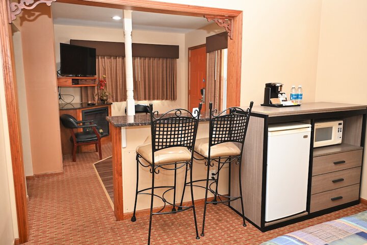 Room 20 of 34