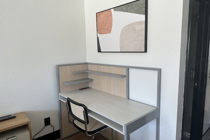 Room 22 of 32