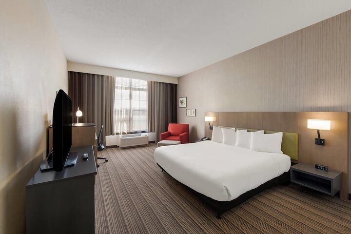 Country Inn & Suites by Radisson Findlay, OH