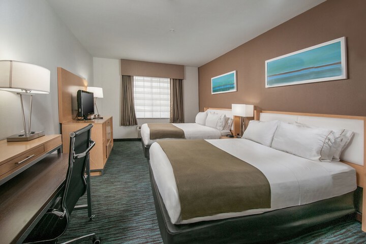 Room 51 of 65