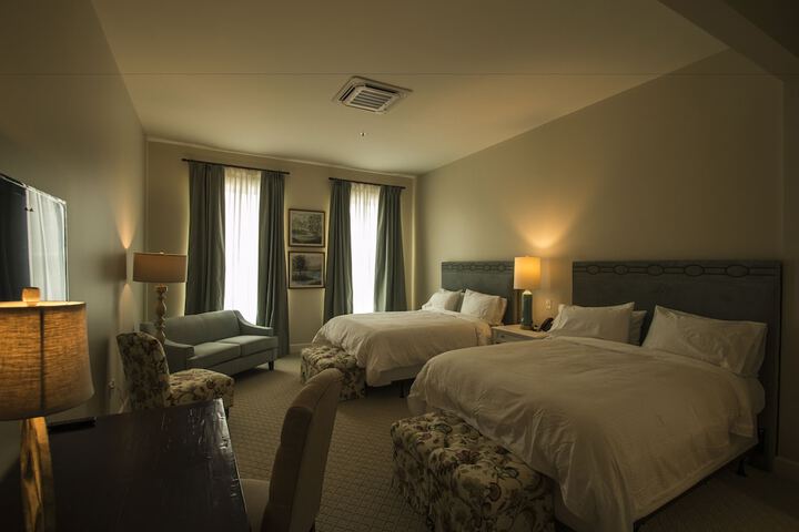 Room 27 of 45