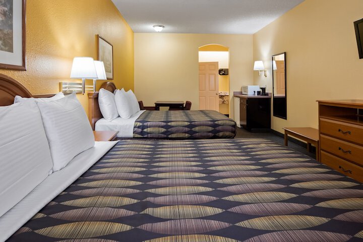 SureStay Hotel by Best Western Mission