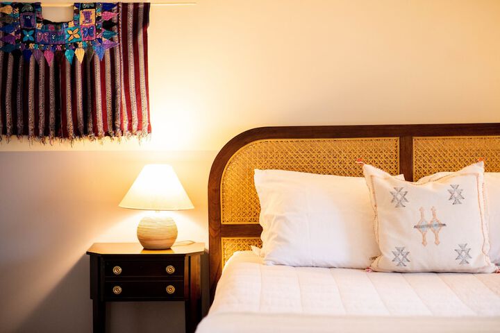 Room 16 of 42