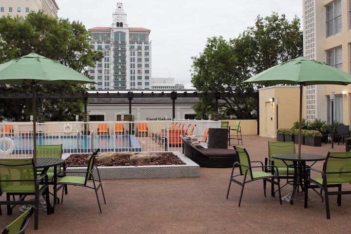 Courtyard Miami in Coral Gables by Marriott