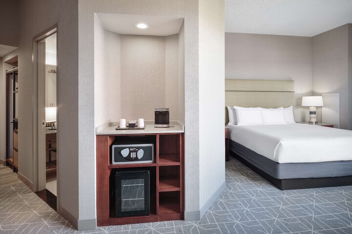 Room 60 of 127