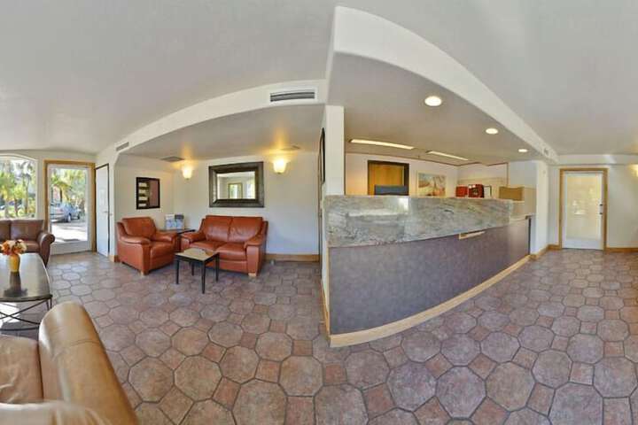 Hotel Interior 13 of 38
