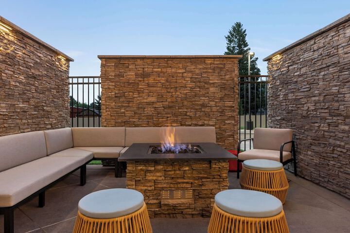 Terrace/Patio 33 of 35