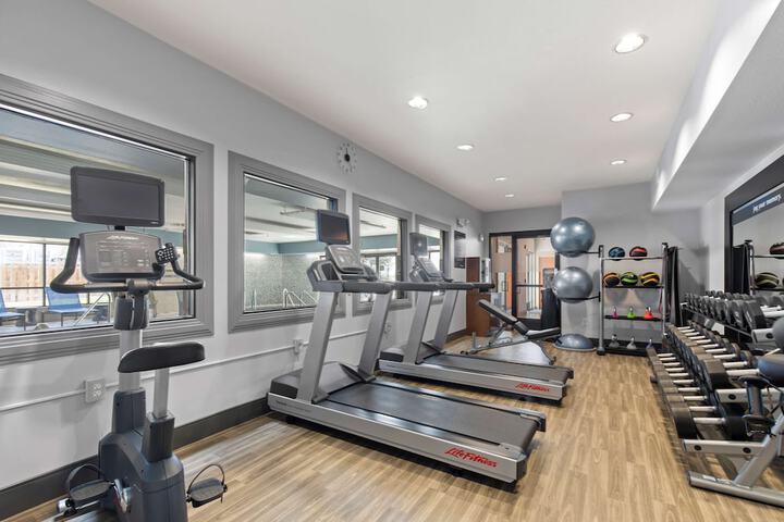 Hampton Inn & Suites Greeley