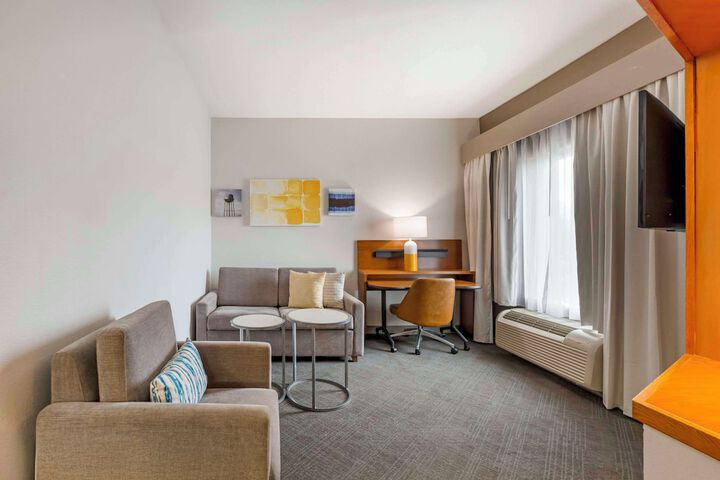 Room 38 of 53