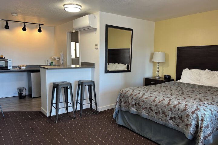 Port Townsend Inn
