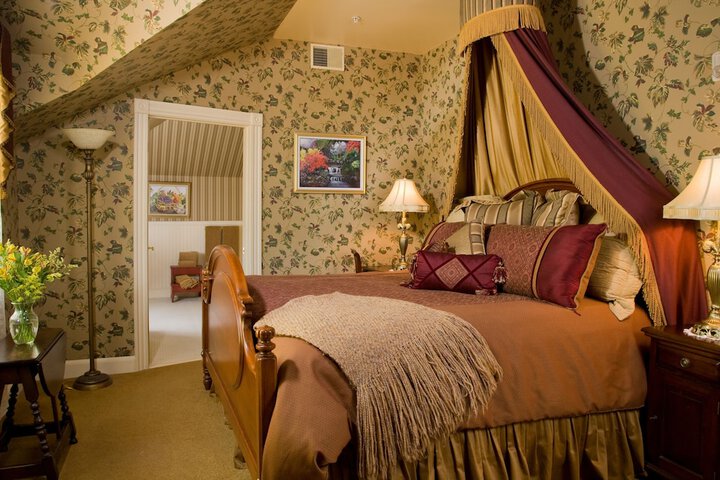 Berry Manor Inn