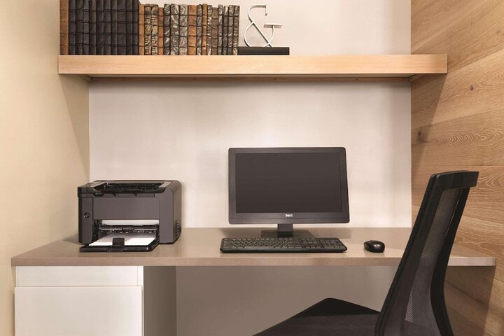 Business Center 22 of 22