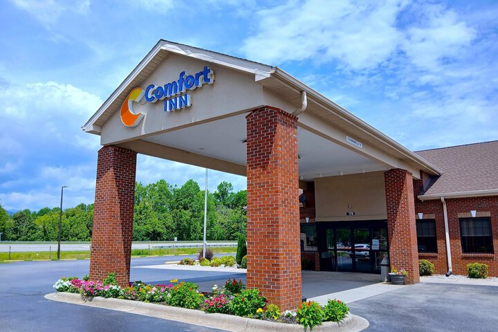 Comfort Inn Marion near Downtown & Blue Ridge PKWY