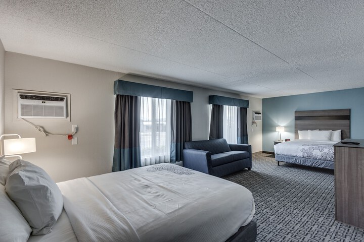 Room 18 of 31