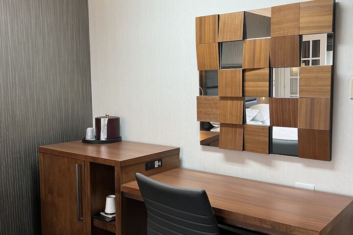 Room 40 of 92