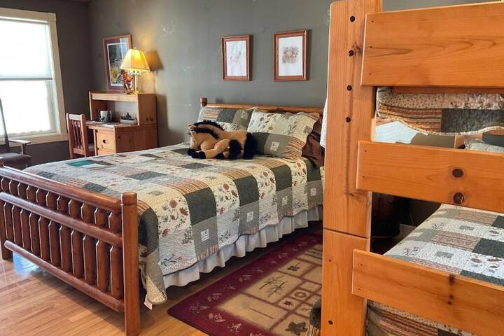 Mountain Quest Inn
