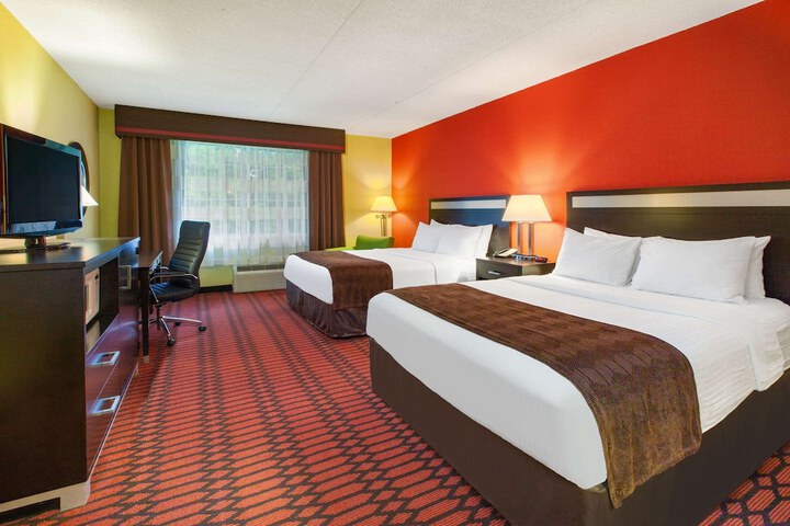 Room 27 of 42