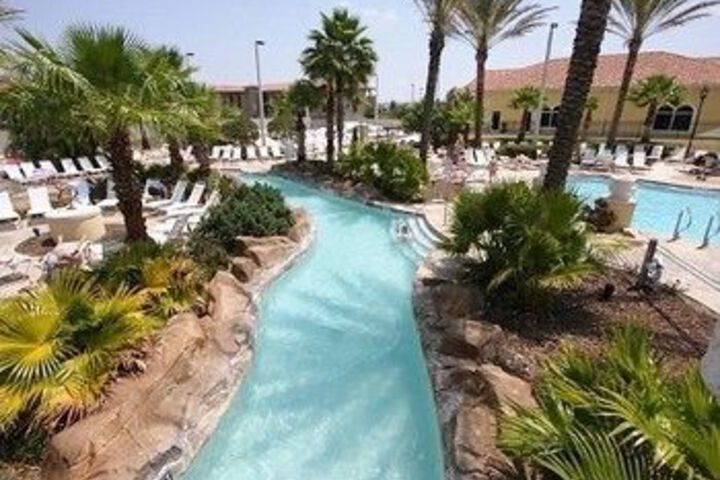 Orlando Sweet Vacation Home 4 Br Villa by RedAwning
