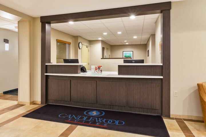 Hotel 8 of 41