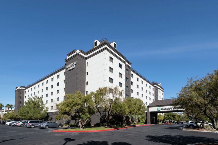 Hotel 3 of 65