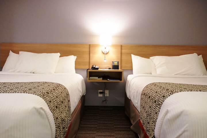 Room 37 of 71