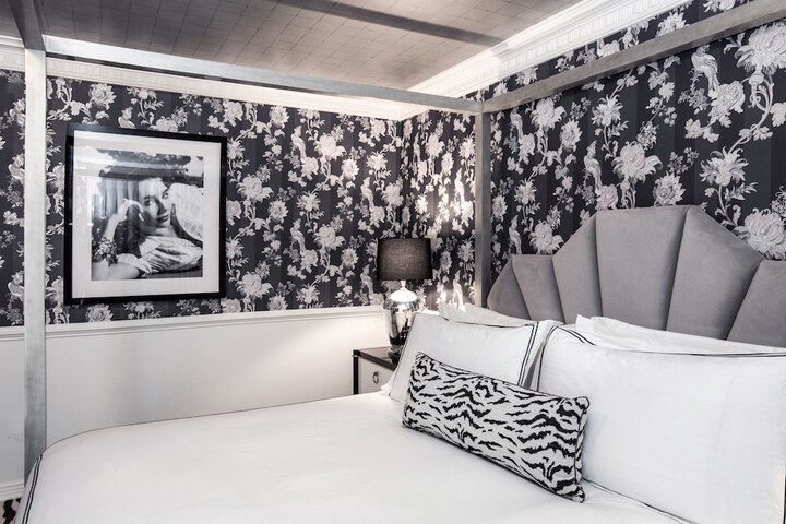 Room 20 of 42
