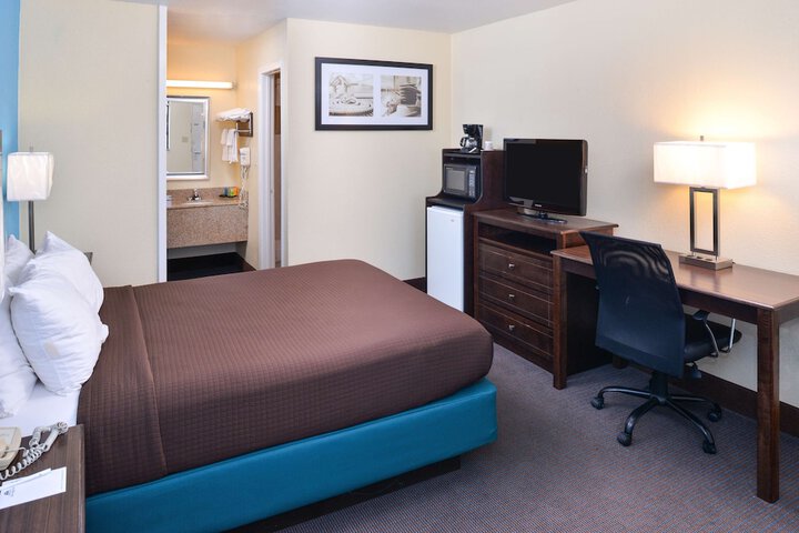 Room 20 of 30