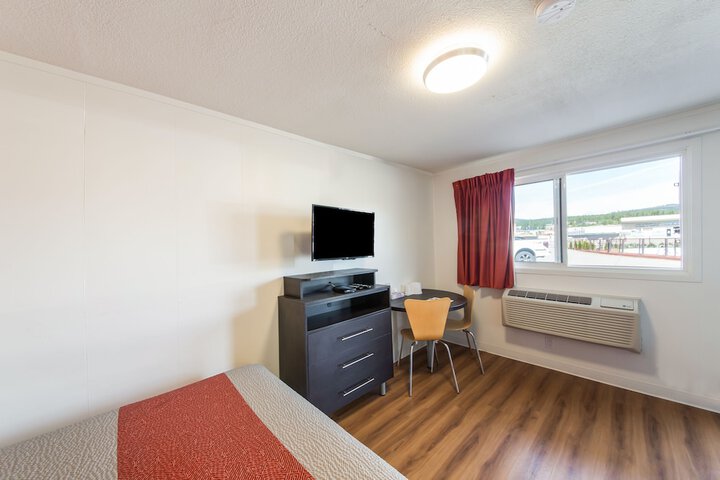 Motel 6 Cranbrook BC