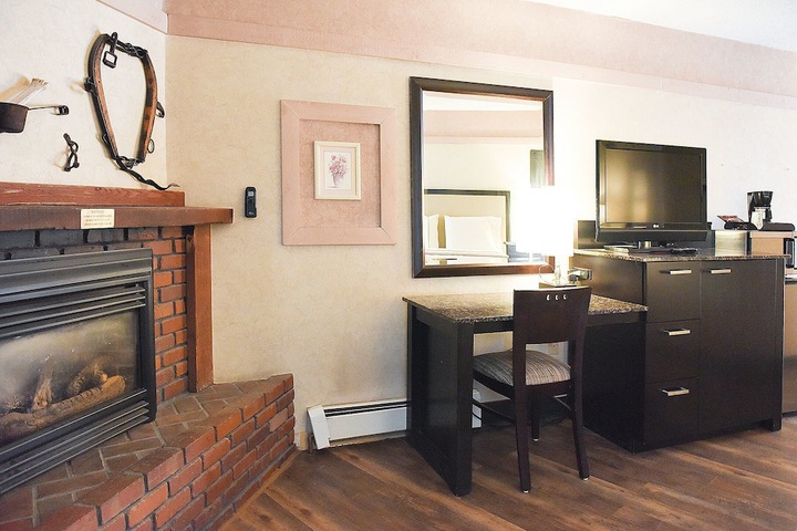 Argo Inn and Suites
