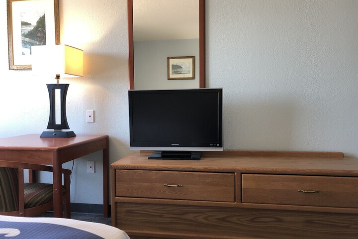 Room 68 of 76