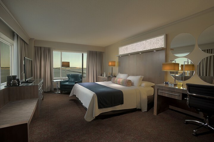 Room 22 of 42