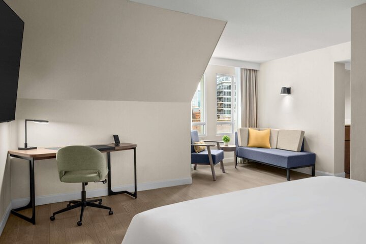 Novotel Toronto Centre