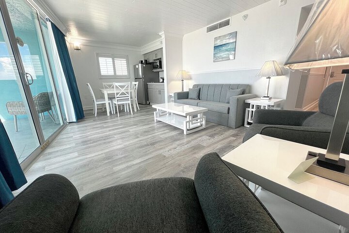 Lani Kai Beachfront Resort