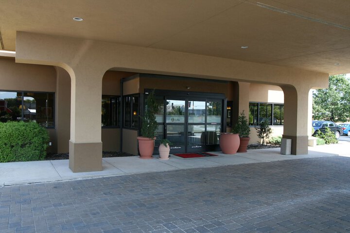 Hotel 2 of 25