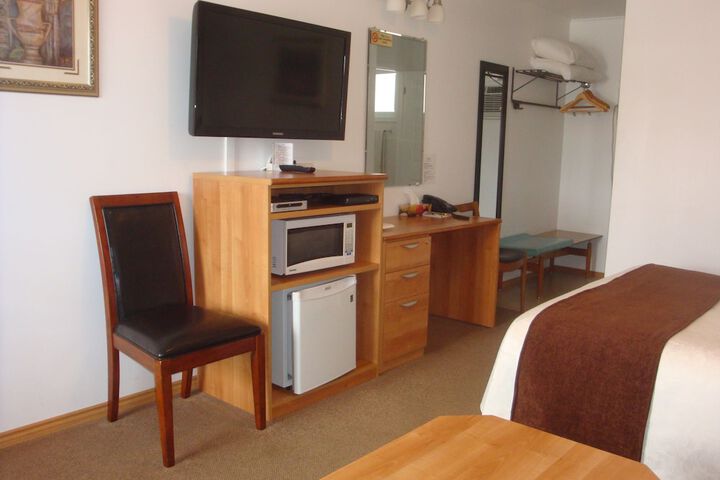 Room 17 of 26