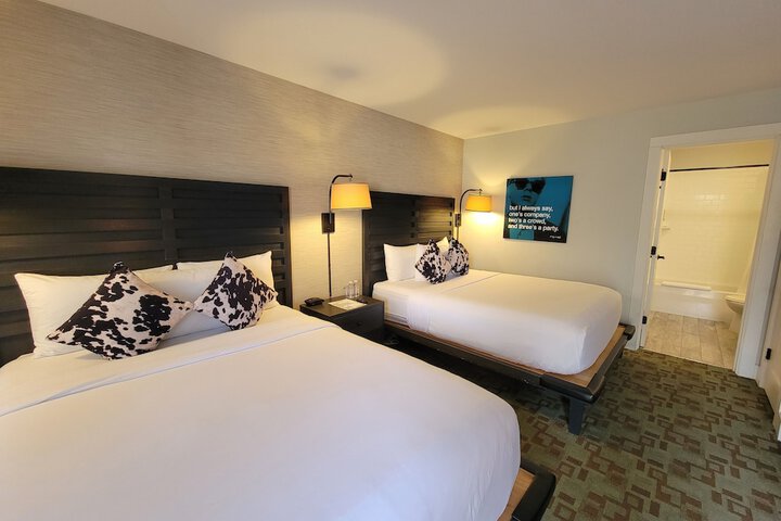 Room 20 of 38