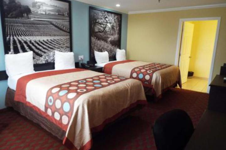 Room 20 of 26