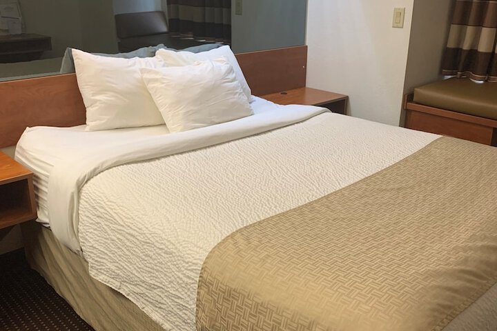 Microtel Inn & Suites by Wyndham Rice Lake