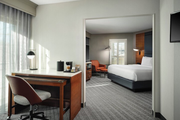 Room 18 of 31