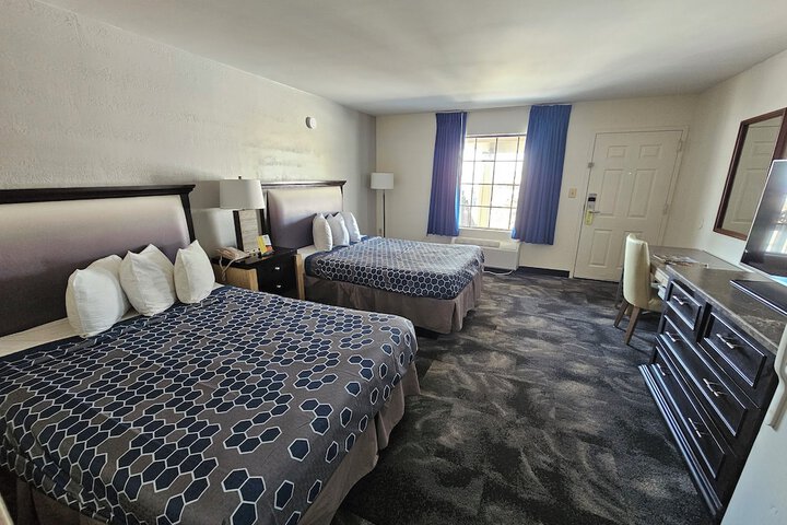 Room 43 of 50