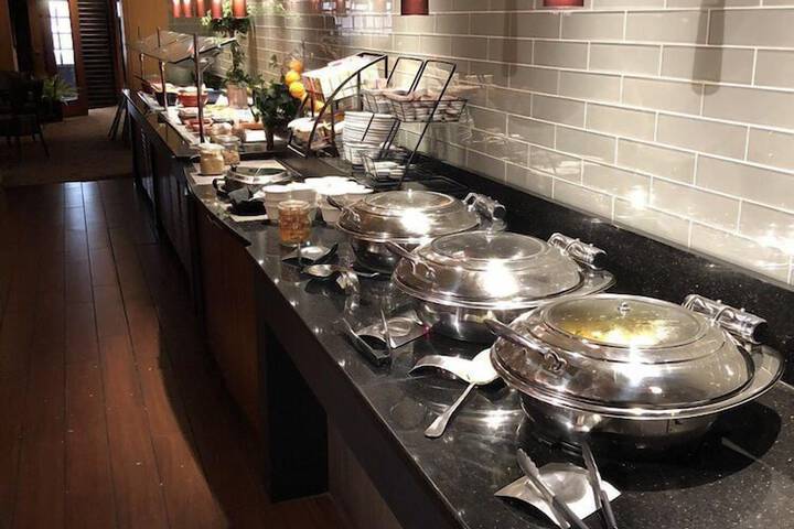 DoubleTree by Hilton Akron Fairlawn