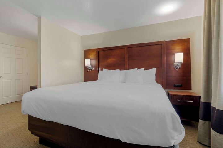 Comfort Suites Benbrook - Fort Worth Southwest