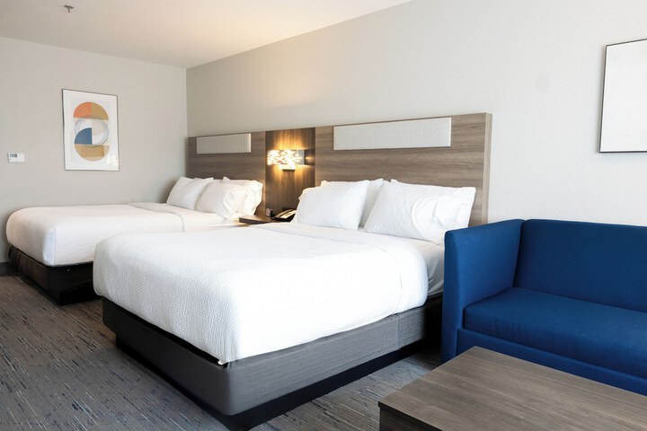 Holiday Inn Express & Suites Mansfield – Ontario by IHG