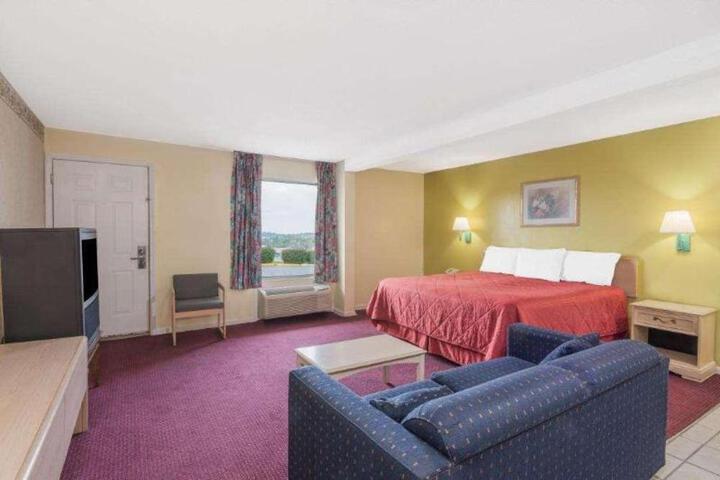Knights Inn Berea